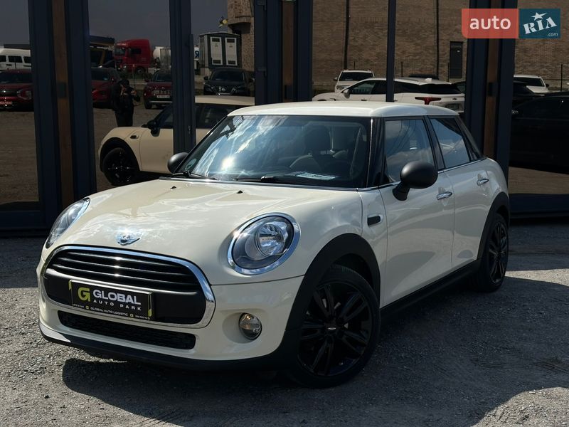 Хэтчбек MINI Hatch 2016 в Львове фото 6 Хэтчбек MINI Hatch 2016 в Львове