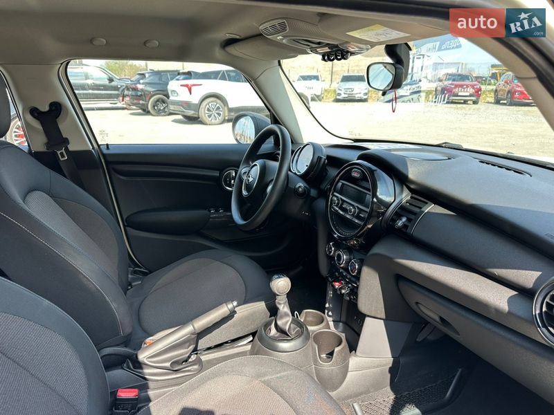 Хэтчбек MINI Hatch 2016 в Львове фото 21 Хэтчбек MINI Hatch 2016 в Львове
