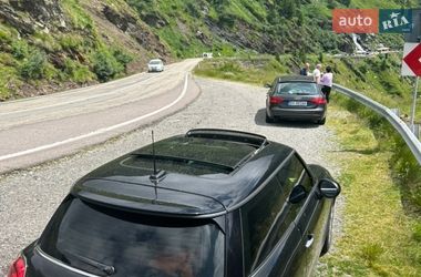 Хэтчбек MINI Hatch 2015 в Киеве