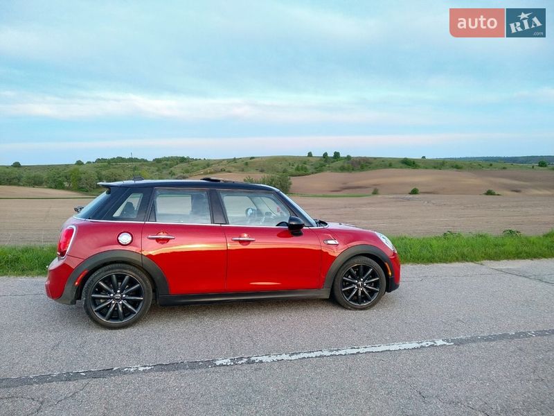 Хетчбек MINI Hatch 2015 в Києві