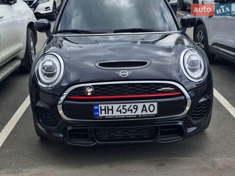 Хэтчбек MINI Hatch 2019 в Одессе