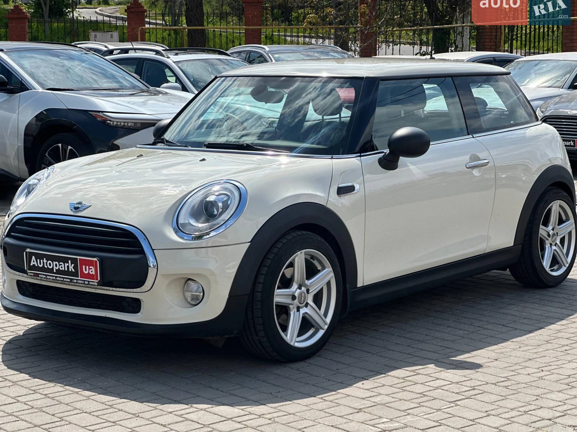 MINI Hatch 2016