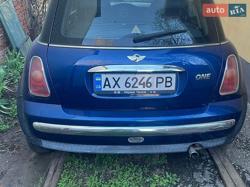 Хэтчбек MINI Hatch 2003 в Харькове