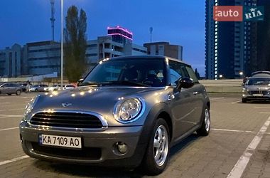 Хетчбек MINI Hatch 2009 в Києві