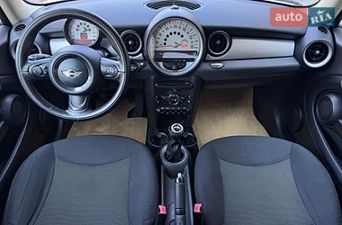 Хэтчбек MINI Hatch 2010 в Киеве