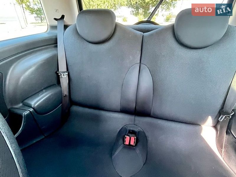 Хэтчбек MINI Hatch 2005 в Черкассах фото 14 Хэтчбек MINI Hatch 2005 в Черкассах