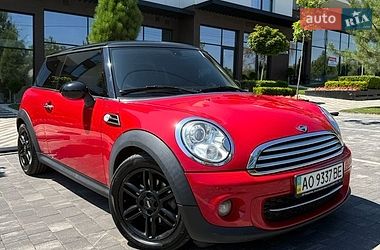 Хэтчбек MINI Hatch 2013 в Ужгороде Хэтчбек MINI Hatch 2013 в Ужгороде