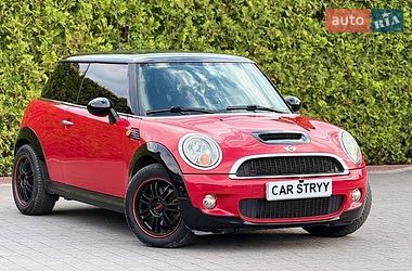 Хетчбек MINI Hatch 2009 в Стрию