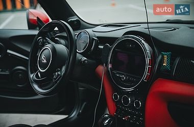 Хетчбек MINI Hatch 2017 в Вінниці