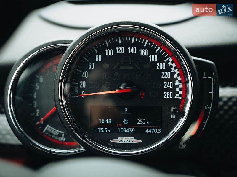 Хетчбек MINI Hatch 2017 в Вінниці