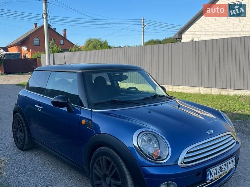 Хэтчбек MINI Hatch 2007 в Киеве