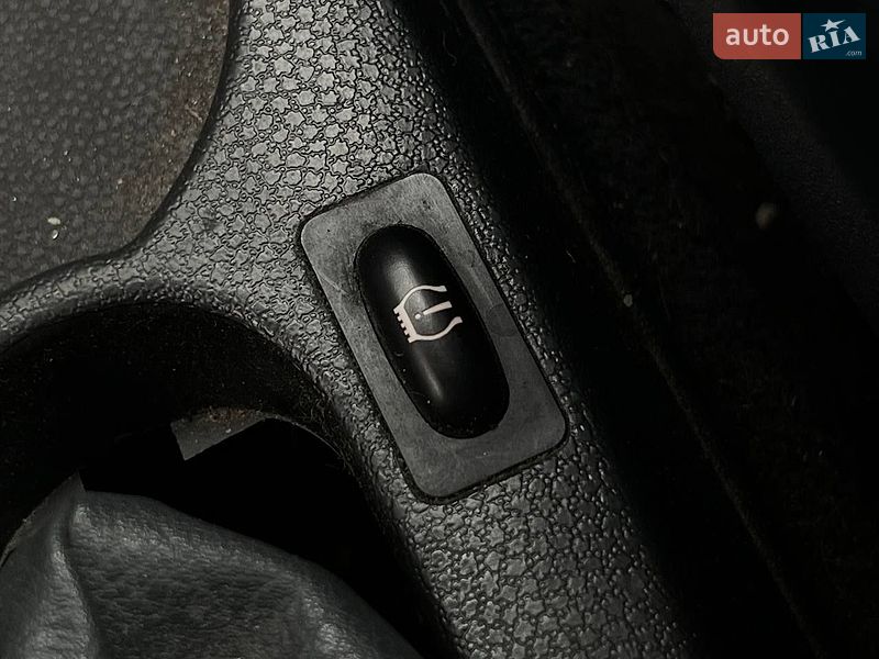 Хетчбек MINI Hatch 2005 в Києві