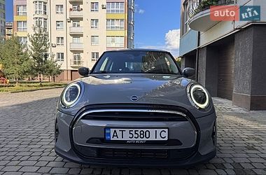 Хетчбек MINI Hatch 2021 в Івано-Франківську