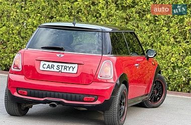 Хетчбек MINI Hatch 2009 в Стрию