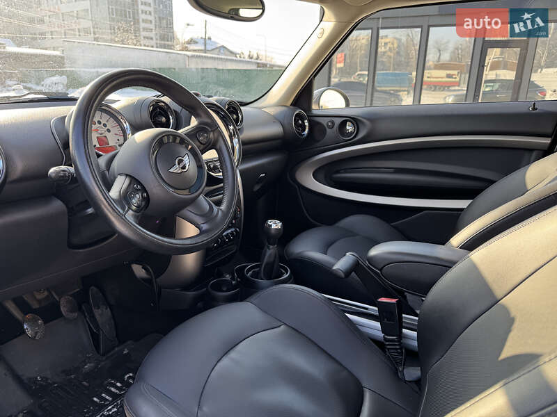 Хэтчбек MINI Paceman 2013 в Киеве фото 7 Хэтчбек MINI Paceman 2013 в Киеве