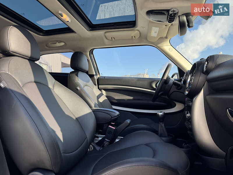 Хэтчбек MINI Paceman 2013 в Киеве фото 11 Хэтчбек MINI Paceman 2013 в Киеве