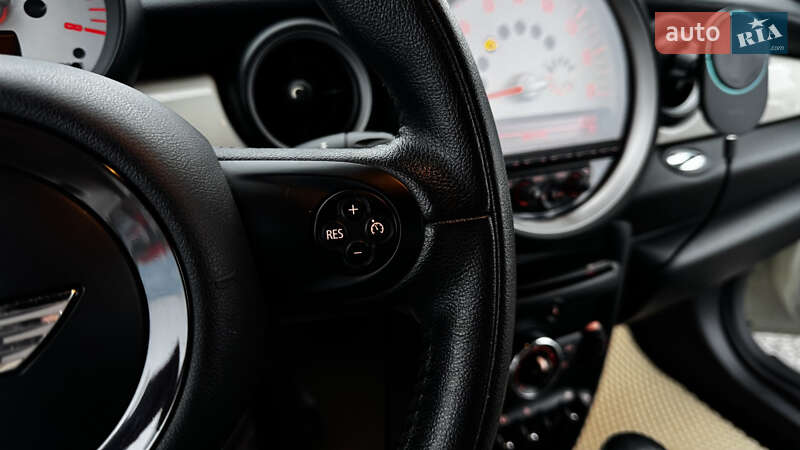 Родстер MINI Roadster 2013 в Черновцах фото 13 Родстер MINI Roadster 2013 в Черновцах