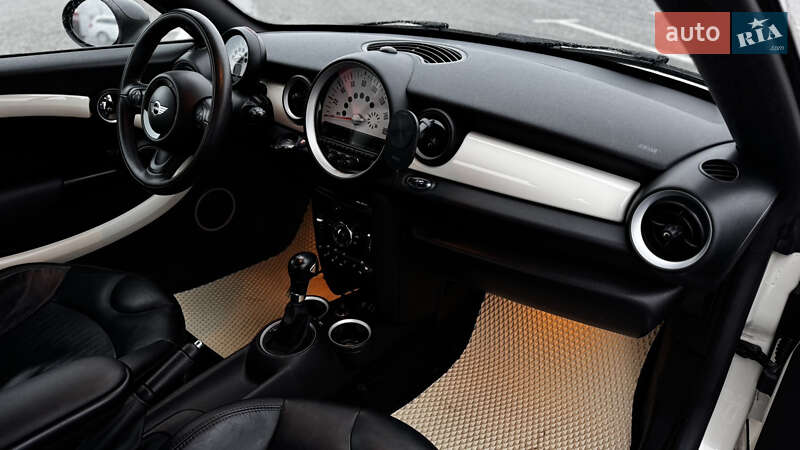 Родстер MINI Roadster 2013 в Черновцах фото 19 Родстер MINI Roadster 2013 в Черновцах