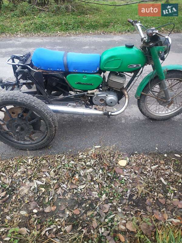Грузовые трициклы Минск 125 1983 в Городне фото 3 Грузовые трициклы Минск 125 1983 в Городне