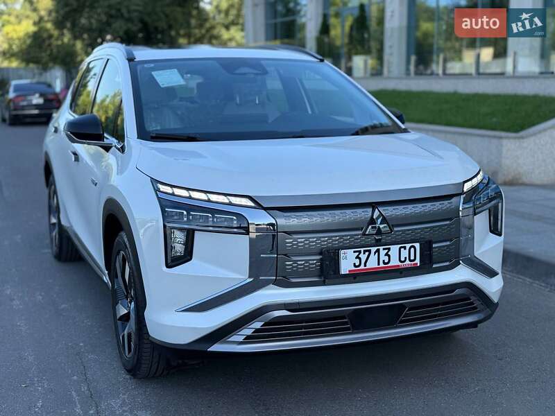 Внедорожник / Кроссовер Mitsubishi Airtrek 2022 в Днепре фото 2 Внедорожник / Кроссовер Mitsubishi Airtrek 2022 в Днепре