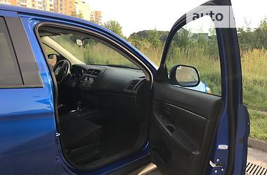 Внедорожник / Кроссовер Mitsubishi ASX 2015 в Львове
