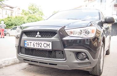 Внедорожник / Кроссовер Mitsubishi ASX 2011 в 
