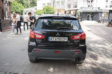 Внедорожник / Кроссовер Mitsubishi ASX 2011 в 