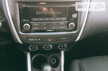 Внедорожник / Кроссовер Mitsubishi ASX 2014 в 