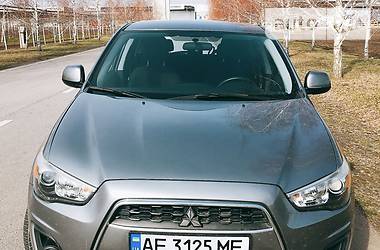 Внедорожник / Кроссовер Mitsubishi ASX 2014 в 