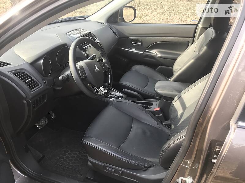 Хетчбек Mitsubishi ASX 2018 в Києві фото 14 Хетчбек Mitsubishi ASX 2018 в Києві