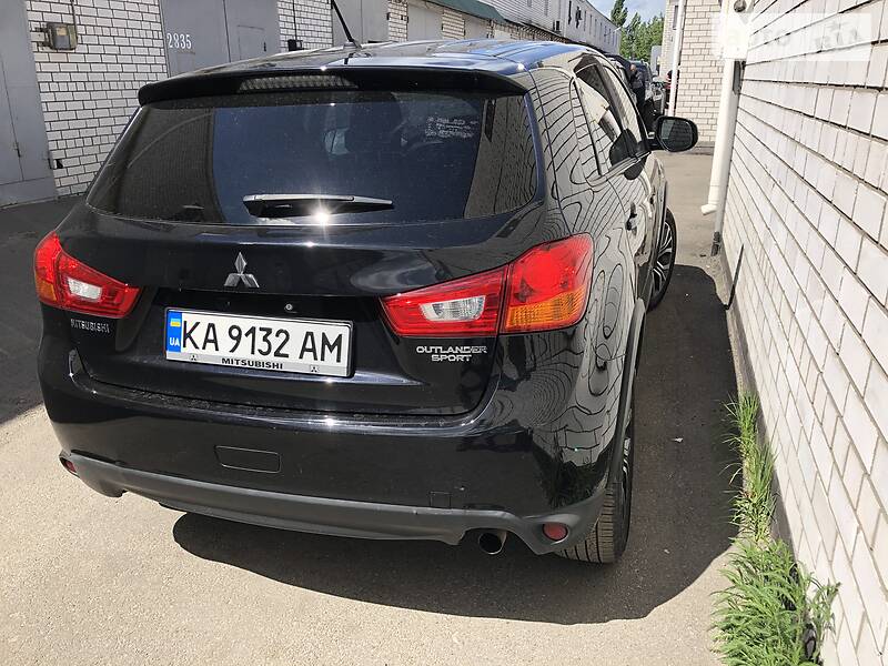 Позашляховик / Кросовер Mitsubishi ASX 2016 в Києві