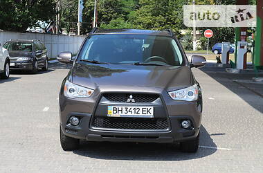 Позашляховик / Кросовер Mitsubishi ASX 2010 в 