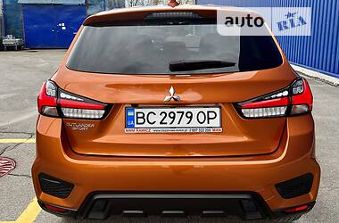 Внедорожник / Кроссовер Mitsubishi ASX 2020 в Львове