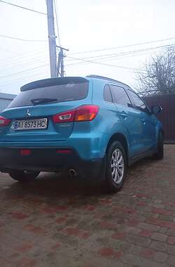 Внедорожник / Кроссовер Mitsubishi ASX 2010 в 