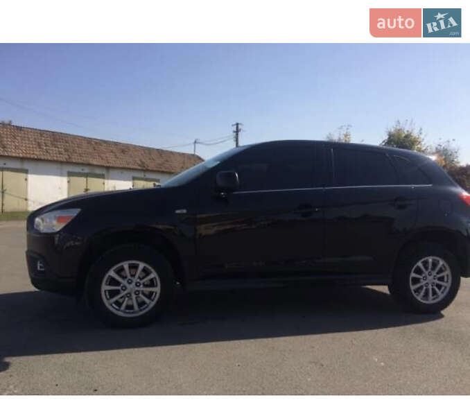 Внедорожник / Кроссовер Mitsubishi ASX 2010 в Косове