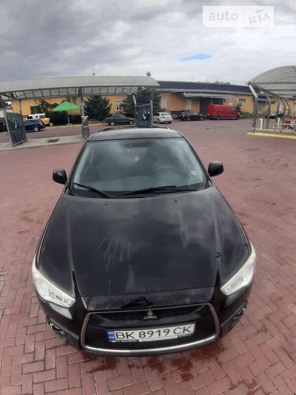 Внедорожник / Кроссовер Mitsubishi ASX 2012 в Ровно