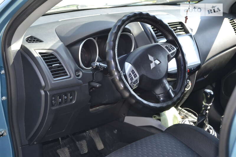 Внедорожник / Кроссовер Mitsubishi ASX 2010 в Львове