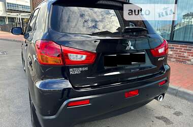 Позашляховик / Кросовер Mitsubishi ASX 2011 в 