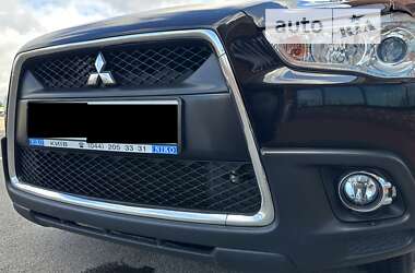 Позашляховик / Кросовер Mitsubishi ASX 2011 в 