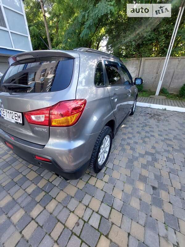 Позашляховик / Кросовер Mitsubishi ASX 2011 в Чернівцях