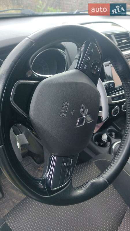 Внедорожник / Кроссовер Mitsubishi ASX 2015 в Ивано-Франковске фото 16 Внедорожник / Кроссовер Mitsubishi ASX 2015 в Ивано-Франковске