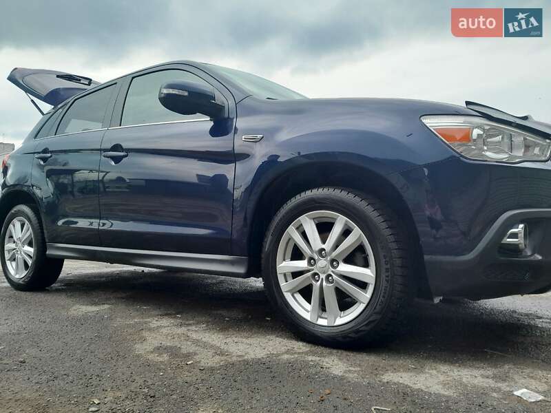 Внедорожник / Кроссовер Mitsubishi ASX 2011 в Коломые