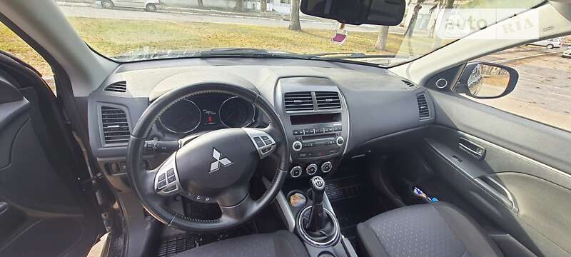 Внедорожник / Кроссовер Mitsubishi ASX 2012 в Сумах