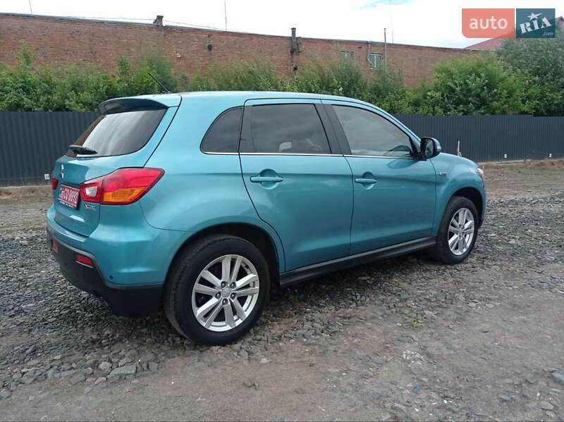 Внедорожник / Кроссовер Mitsubishi ASX 2011 в Днепре