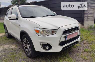 Позашляховик / Кросовер Mitsubishi ASX 2016 в Луцьку