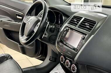 Внедорожник / Кроссовер Mitsubishi ASX 2013 в 