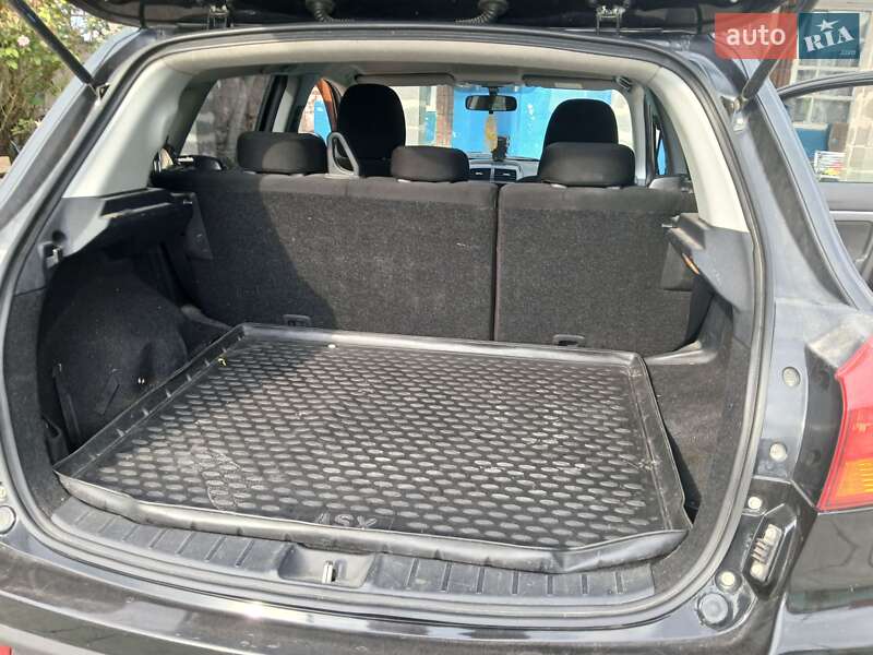 Внедорожник / Кроссовер Mitsubishi ASX 2011 в Ужгороде