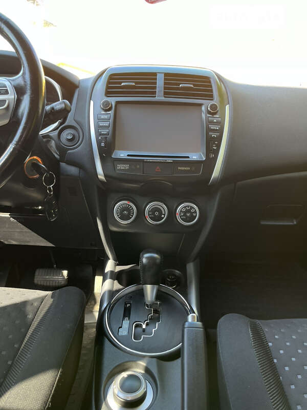 Внедорожник / Кроссовер Mitsubishi ASX 2010 в Кропивницком