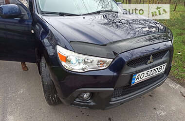 Позашляховик / Кросовер Mitsubishi ASX 2012 в Ужгороді