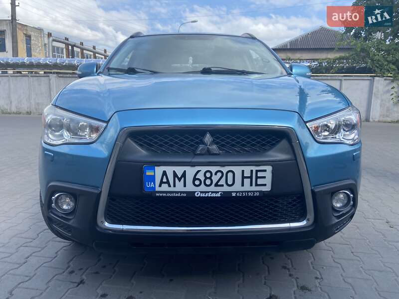 Внедорожник / Кроссовер Mitsubishi ASX 2010 в Житомире
